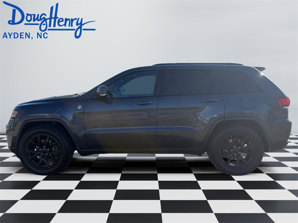 Used 2018 Jeep Grand Cherokee Trailhawk image 2