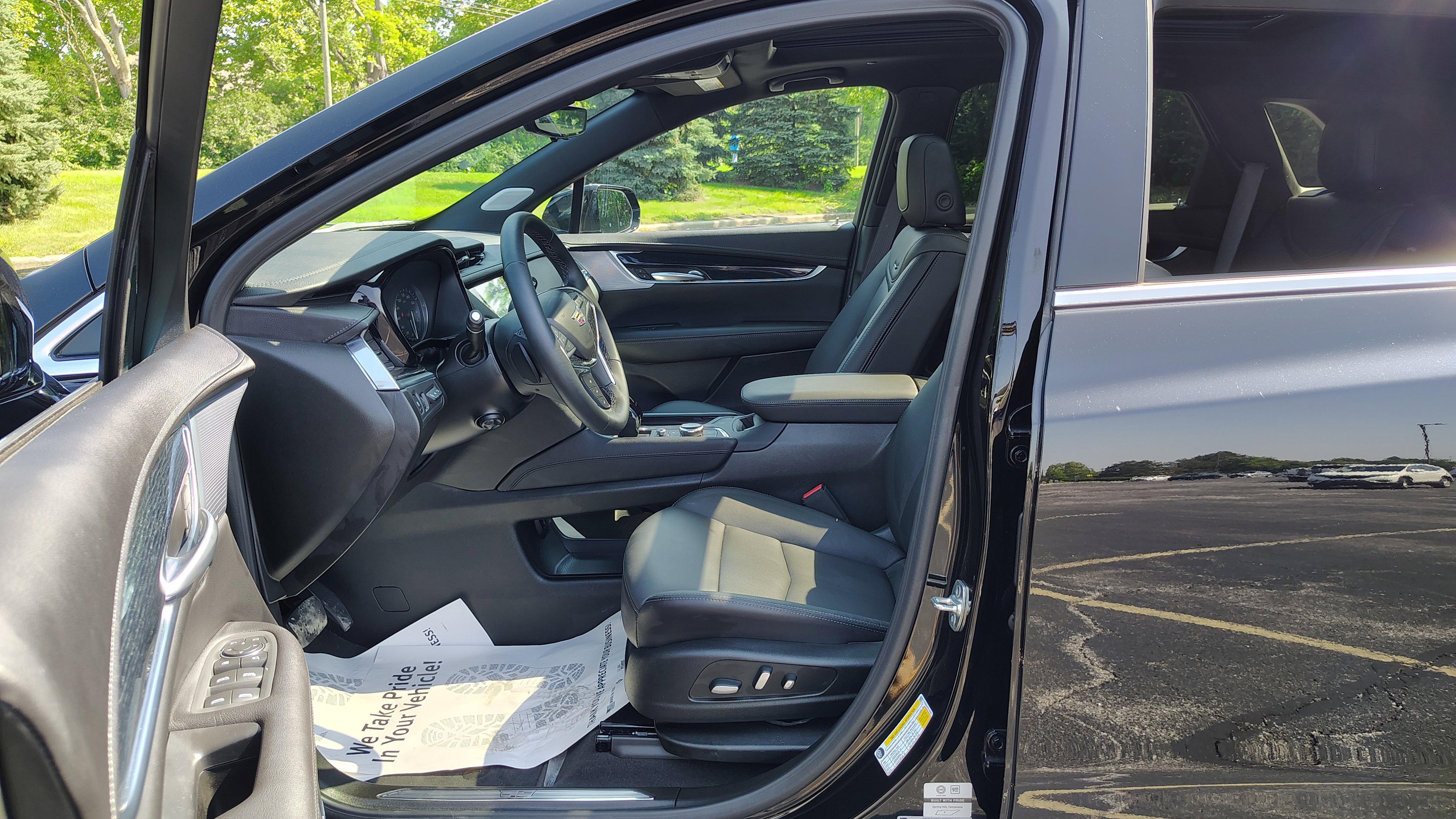 New 2025 Cadillac XT5 Premium Luxury w/ Technology Package image 9