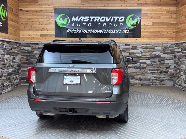 Used 2020 Ford Explorer XLT w/ Comfort Package AWD/4WD image 10