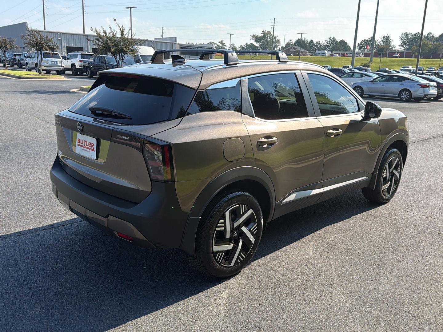 New 2027 Nissan Kicks SV FWD image 6
