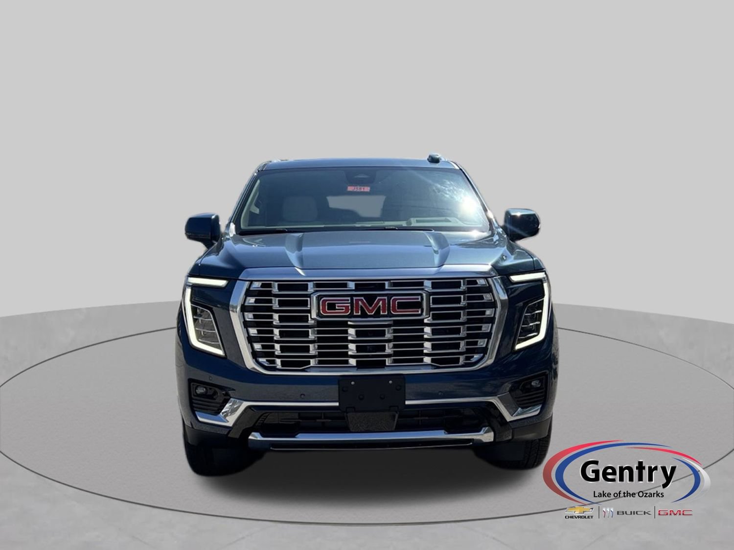 New 2026 GMC Yukon Denali w/ Sun & Power Step Package AWD/4WD image 8