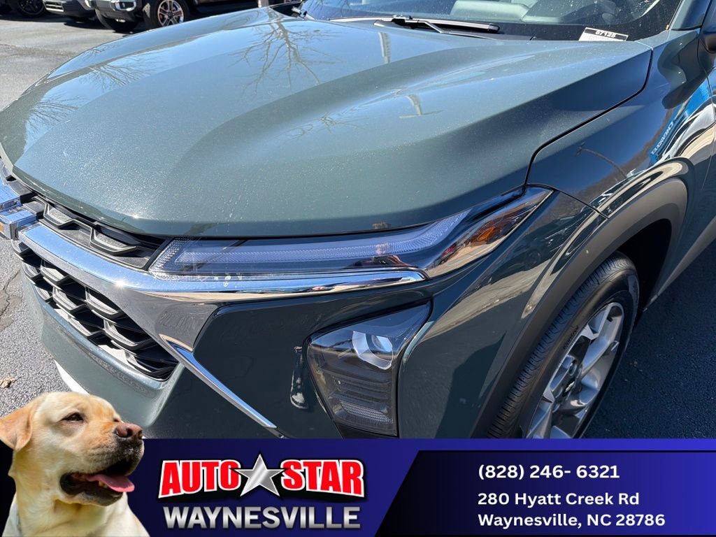 New 2025 Chevrolet Trax LT w/ Driver Confidence Package image 9