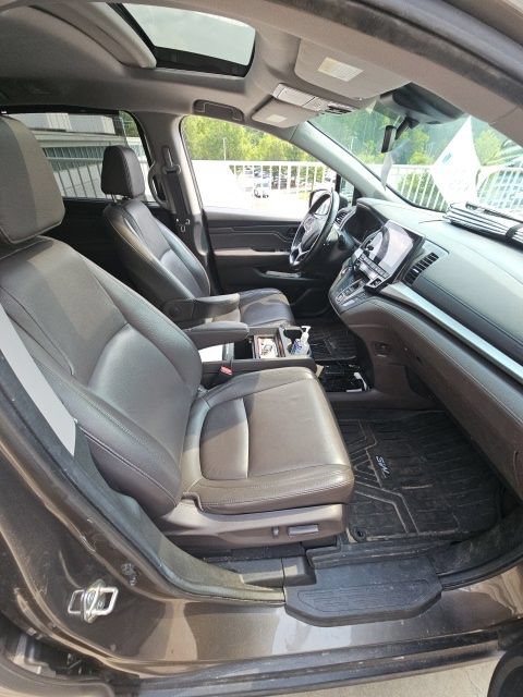 Used 2019 Honda Odyssey EX-L image 11