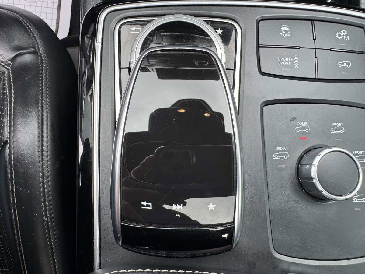 Used 2019 Mercedes-Benz GLS 63 AMG 4MATIC w/ AMG Night Styling Package image 21