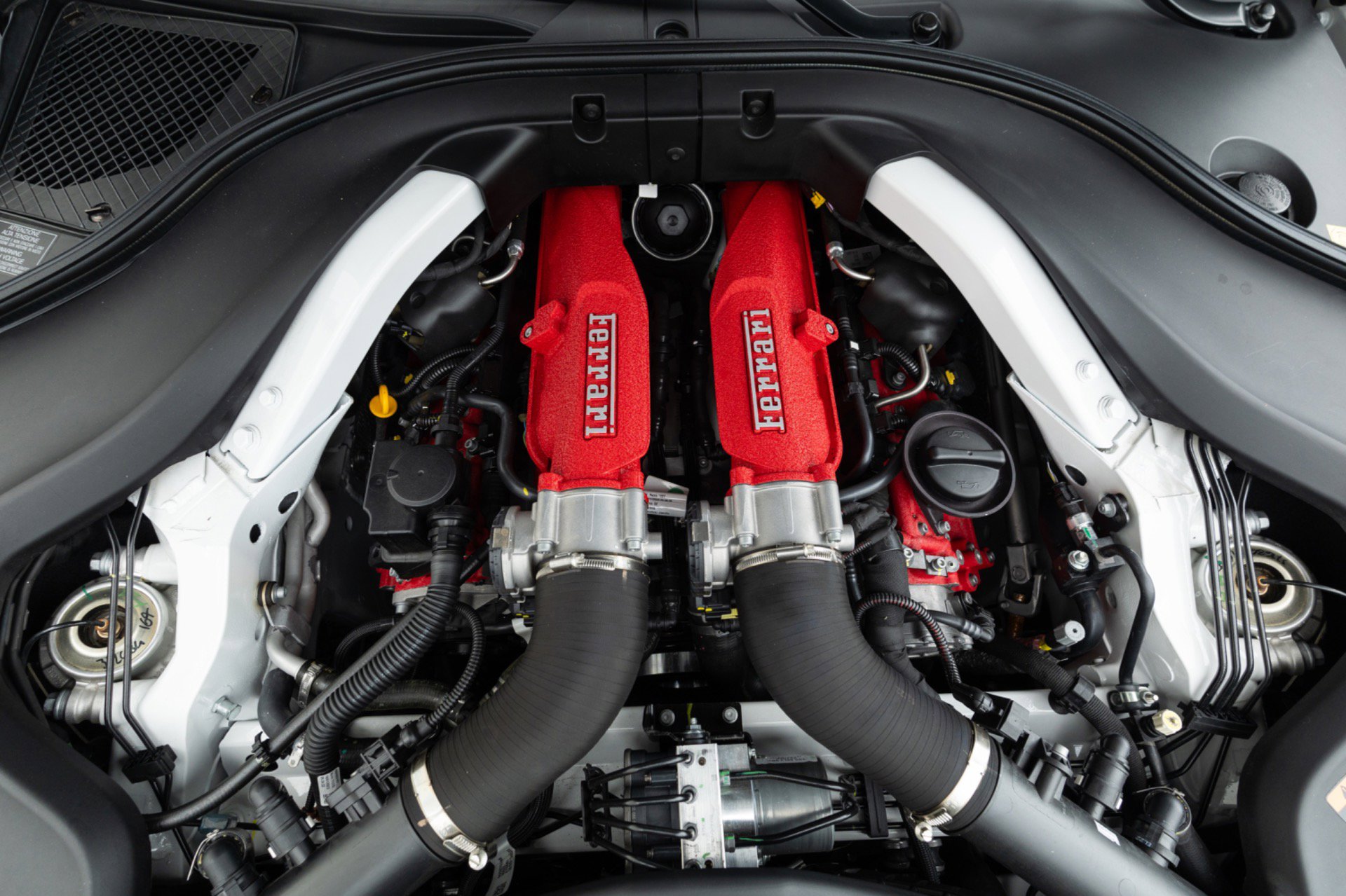Used 2023 Ferrari Portofino M RWD image 73
