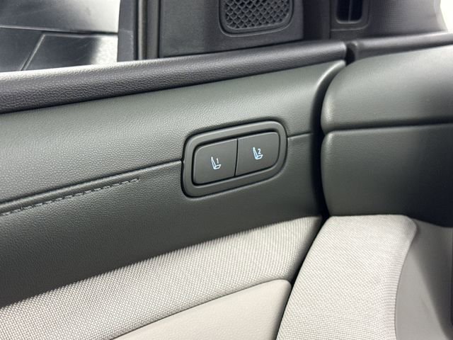 New 2026 Hyundai Tucson Limited image 27