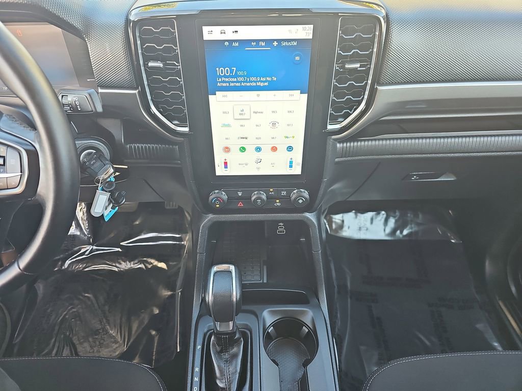 Used 2025 Ford Ranger XLT w/ Trailer Tow Package image 20