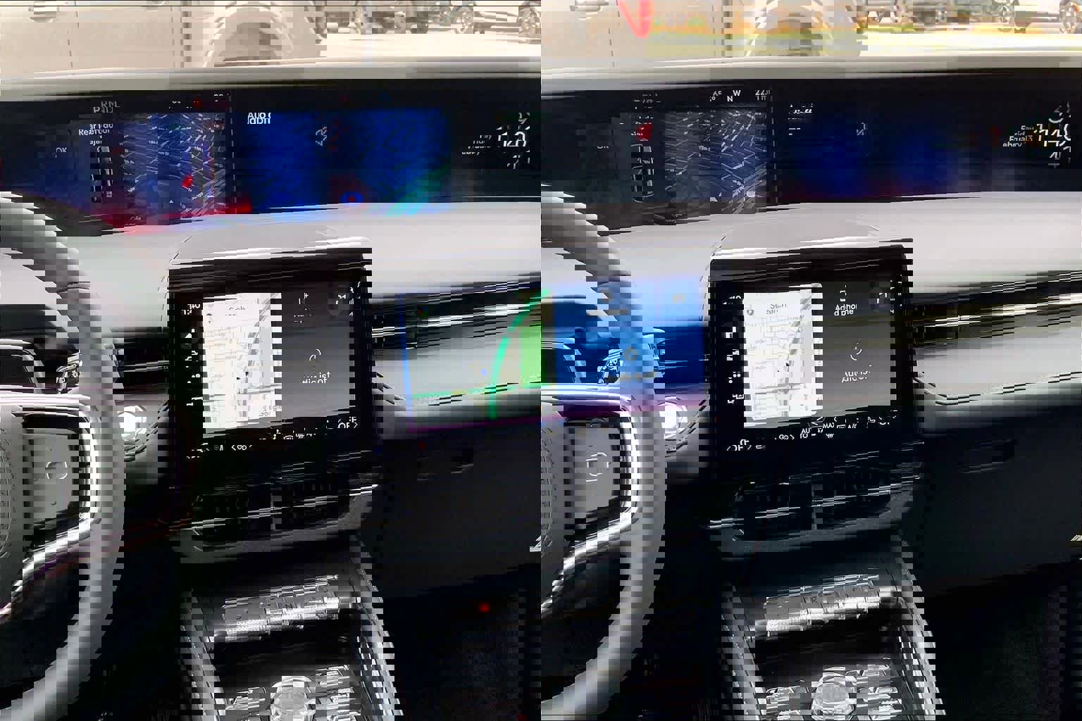 New 2026 Lincoln Nautilus Premier w/ Jet Appearance Package image 6