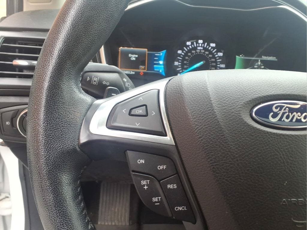 Used 2017 Ford Fusion Titanium FWD image 29