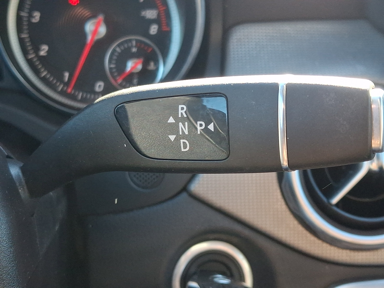 Used 2019 Mercedes-Benz GLA 250 4MATIC image 15