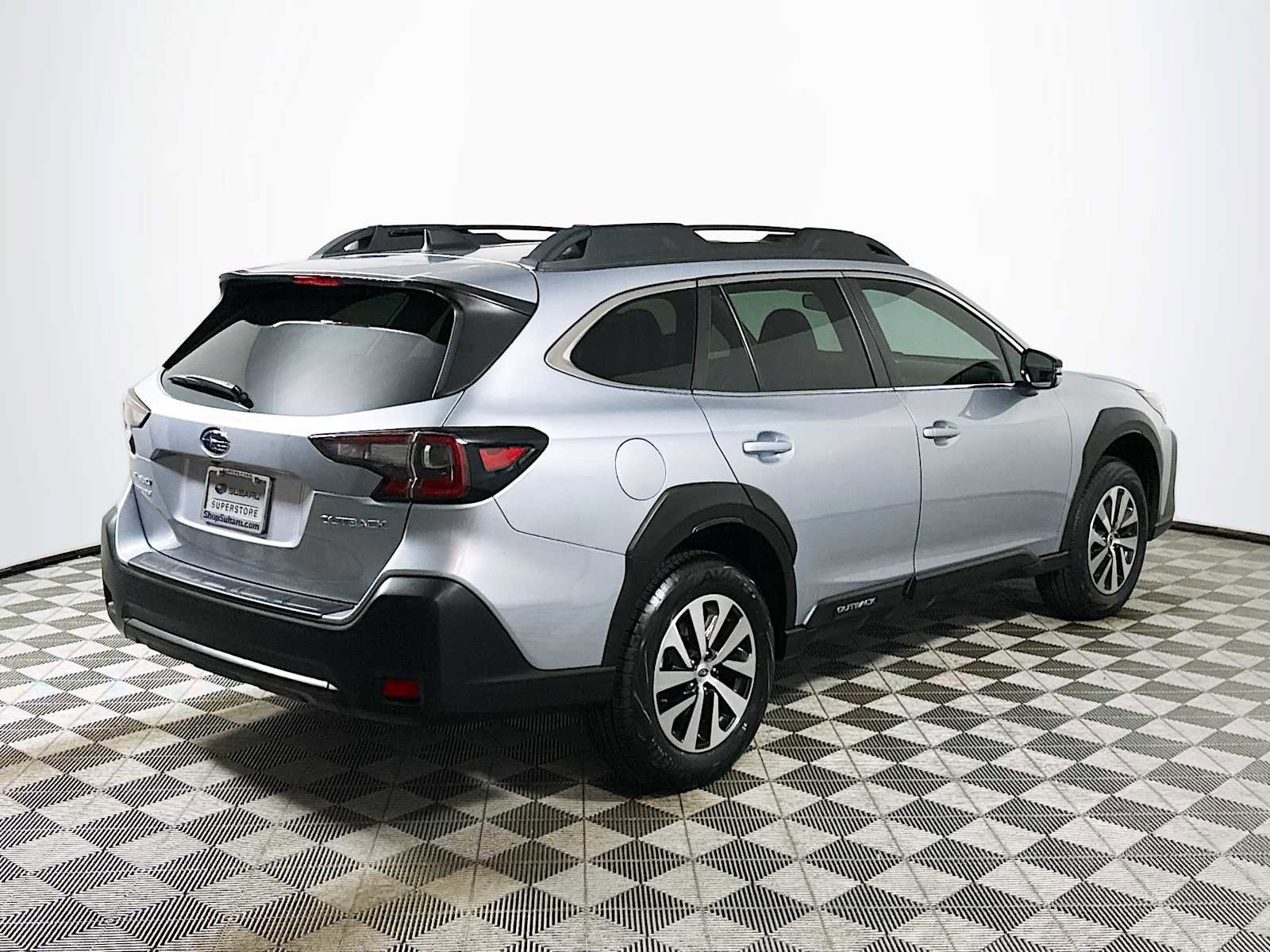 Certified 2023 Subaru Outback Premium image 7