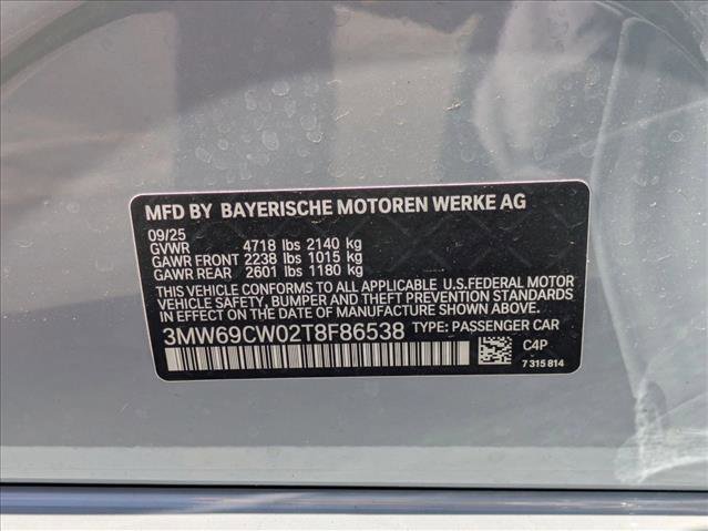 Used 2026 BMW 330i Sedan w/ M Sport Package image 17