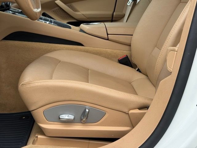 Used 2012 Porsche Panamera 4 image 14