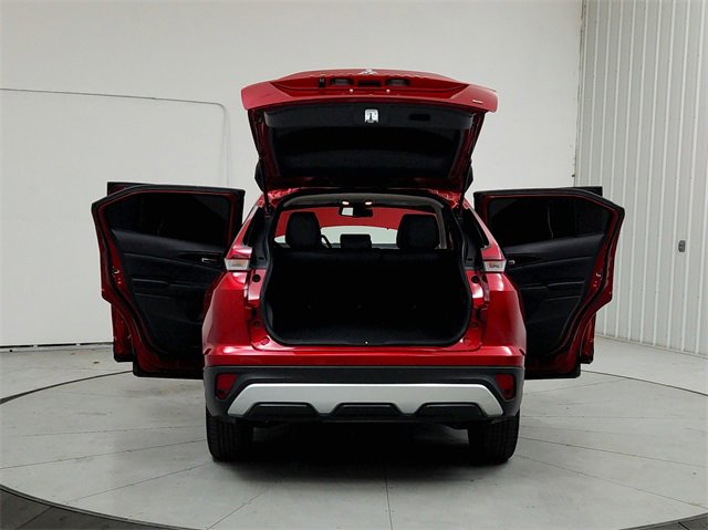 Used 2022 Mitsubishi Eclipse Cross SE image 14