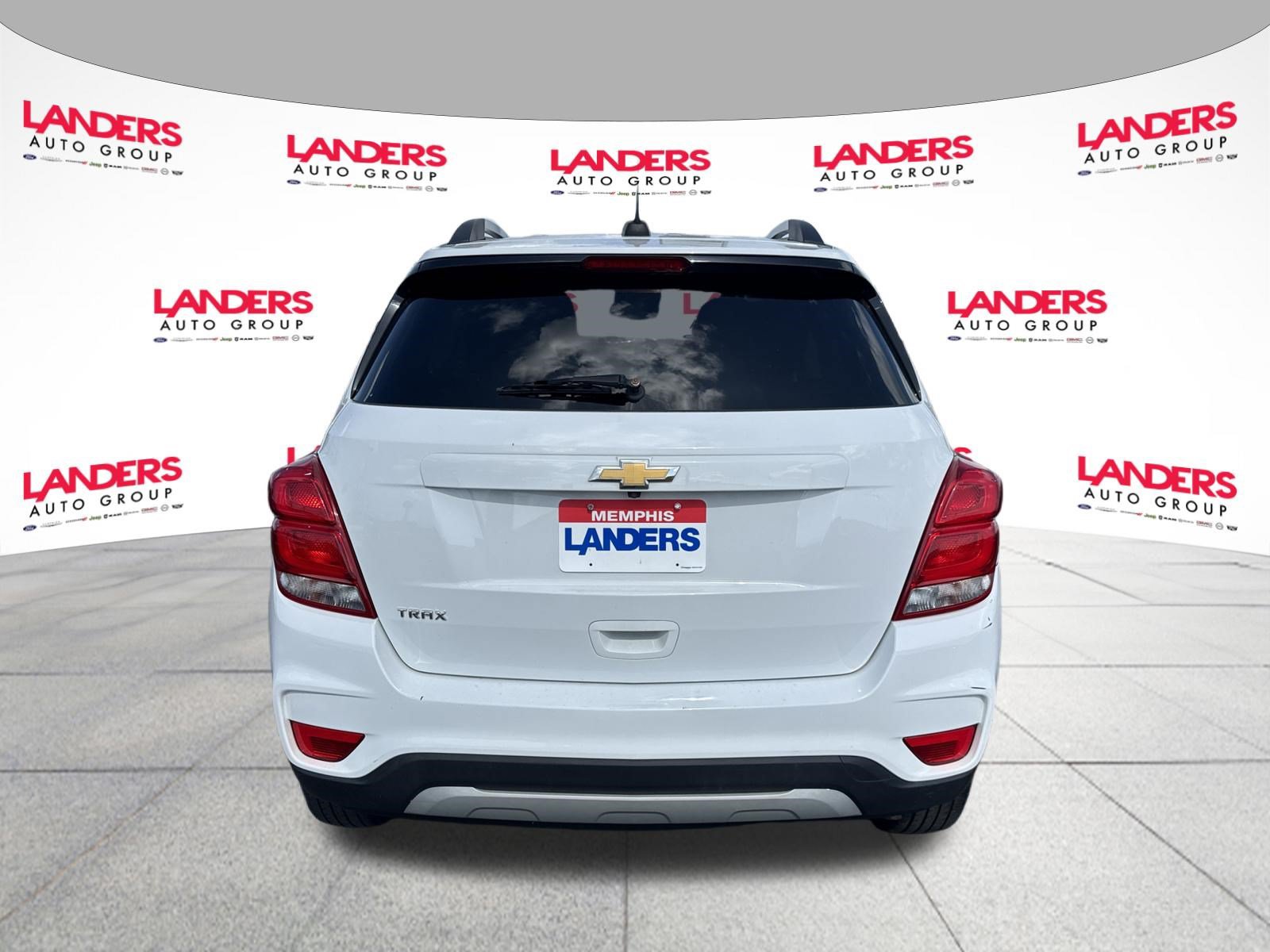 Used 2022 Chevrolet Trax LT FWD image 7