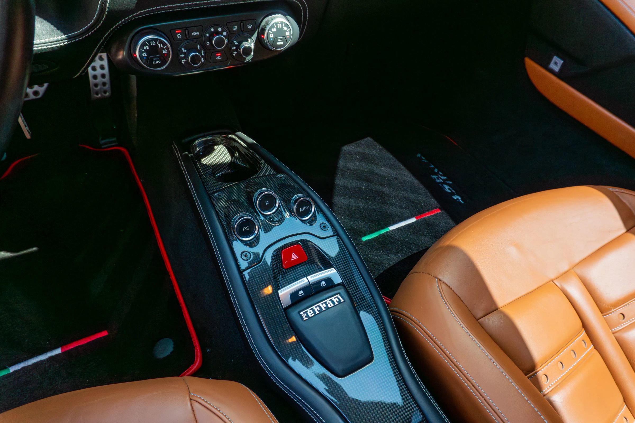 Used 2012 Ferrari 458 Italia Coupe image 14