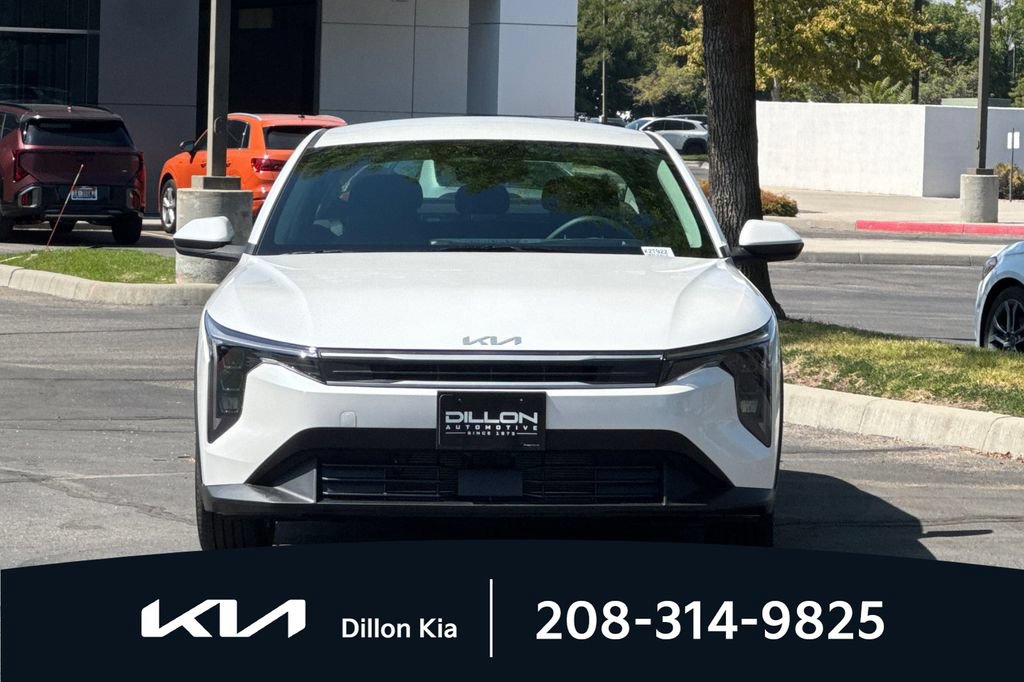 New 2026 Kia K4 FWD image 12