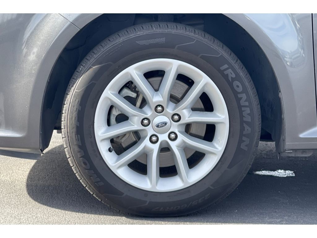 Used 2017 Ford Flex SE image 10