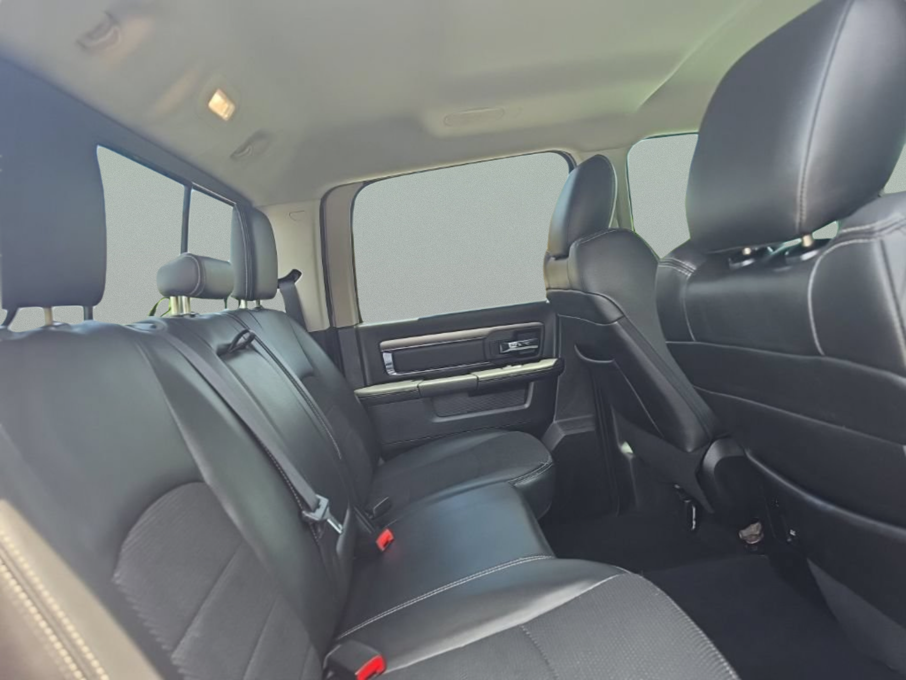 Used 2016 RAM 1500 Sport w/ Black Ram 1500 Sport Group AWD/4WD image 25