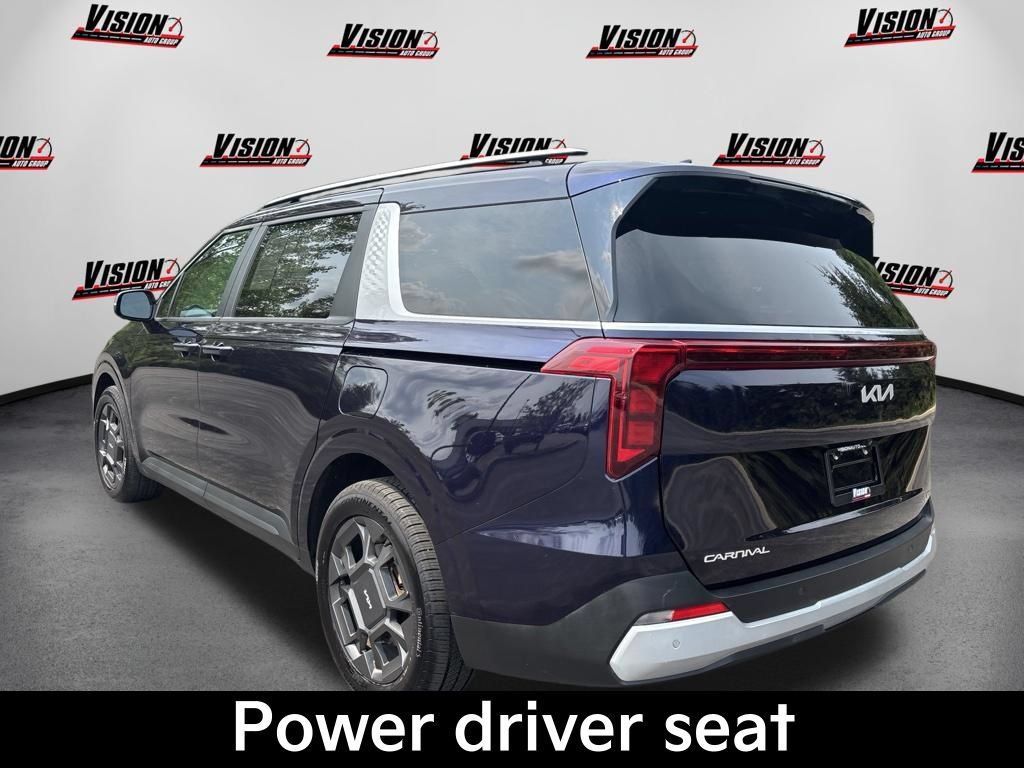 Certified 2025 Kia Carnival EX FWD image 9