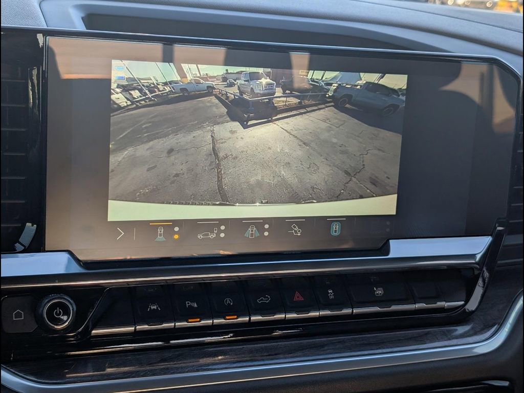 Used 2022 Chevrolet Silverado 1500 LTZ w/ Technology Package image 9