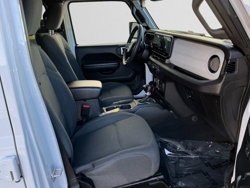 Used 2024 Jeep Wrangler Sport S image 14