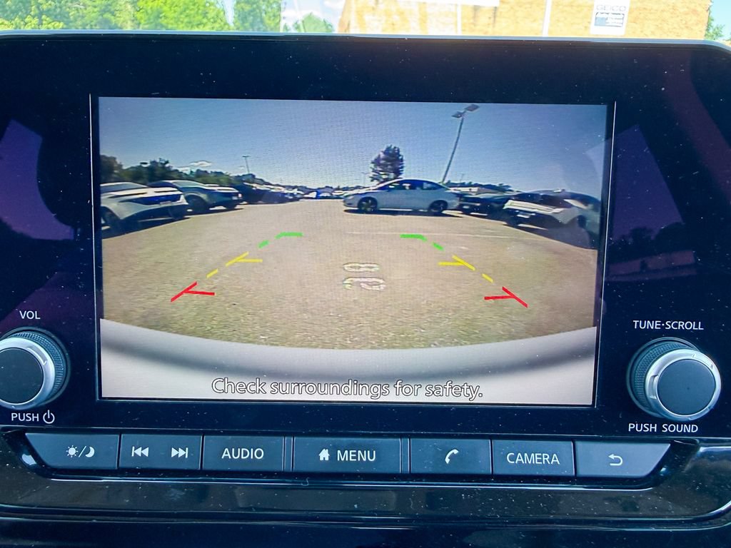 Certified 2024 Nissan Pathfinder SV AWD/4WD image 12