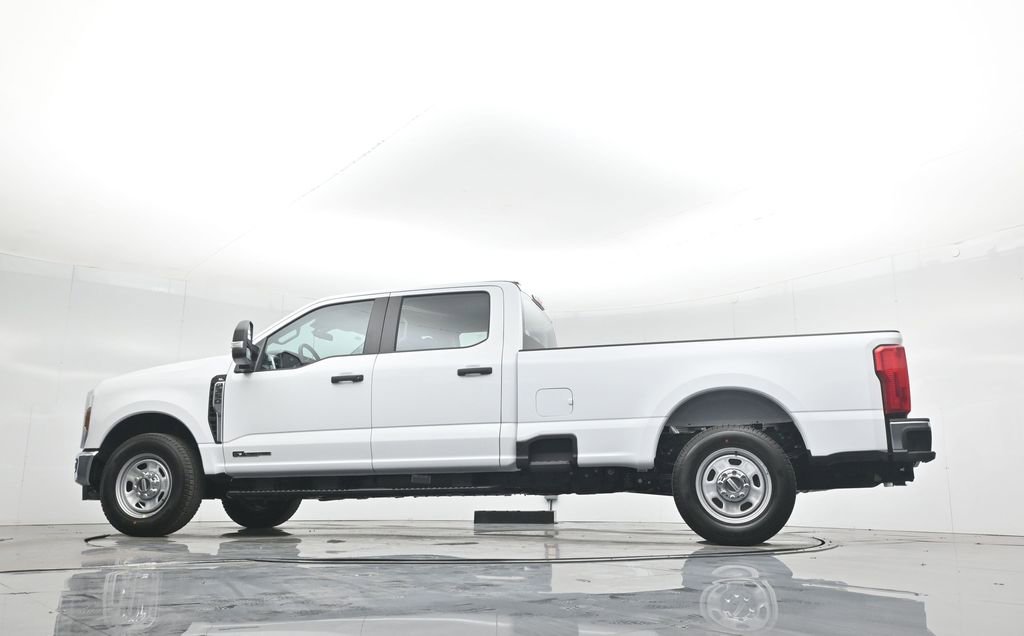 New 2026 Ford F350 XL image 55