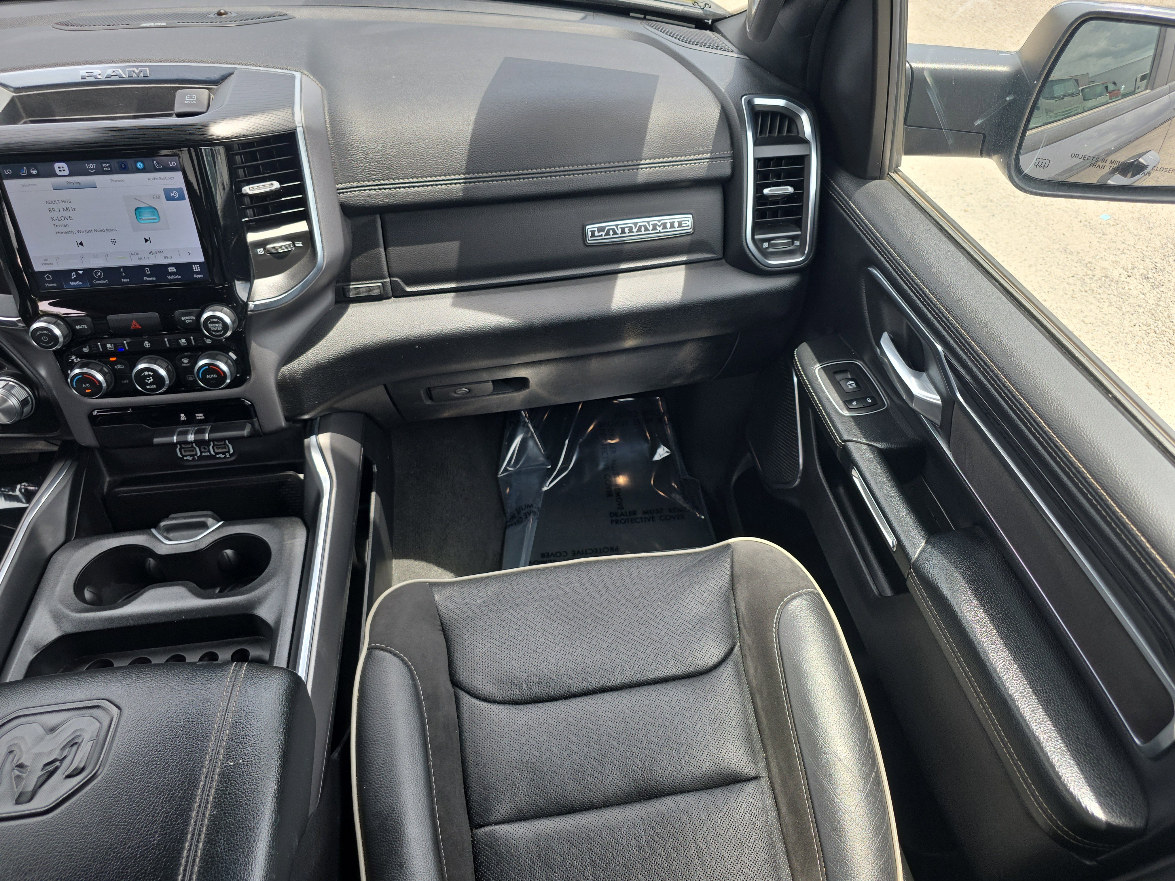 Used 2024 RAM 1500 Laramie RWD image 19