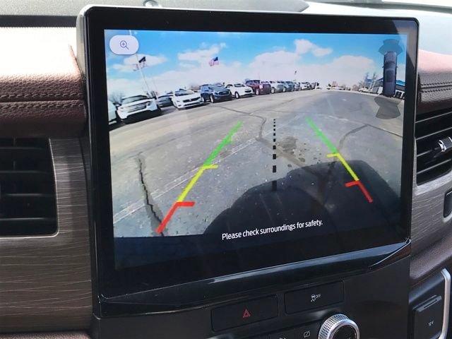 Used 2023 Ford Expedition Limited image 11