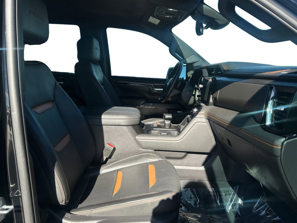 Used 2024 GMC Sierra 1500 AT4 w/ Technology Package image 16