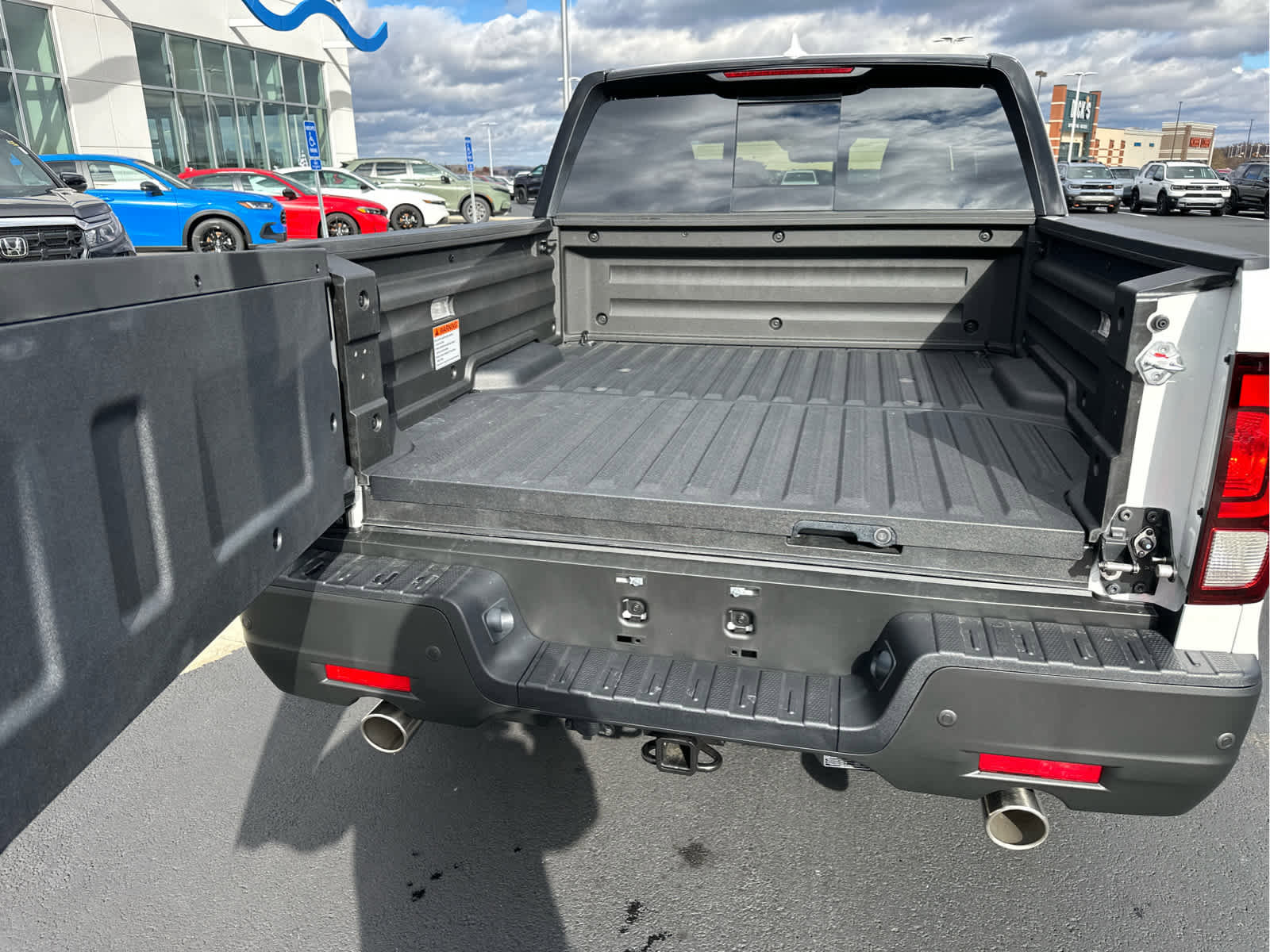 New 2026 Honda Ridgeline Black Edition image 15