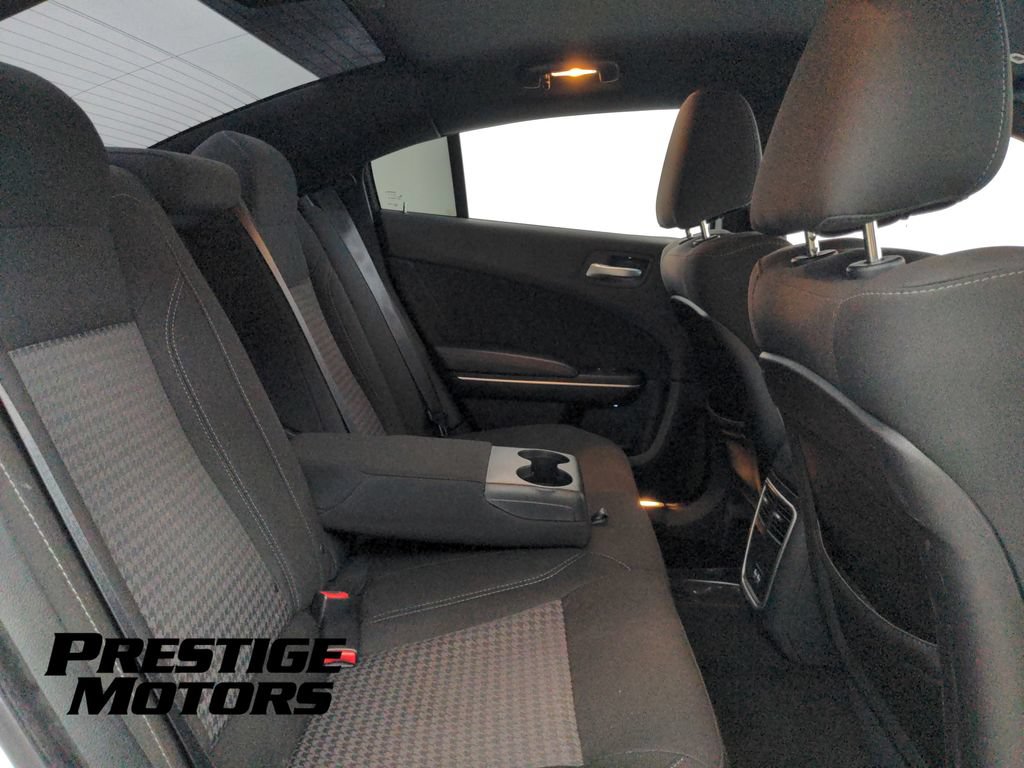 Used 2018 Dodge Charger GT AWD/4WD image 27