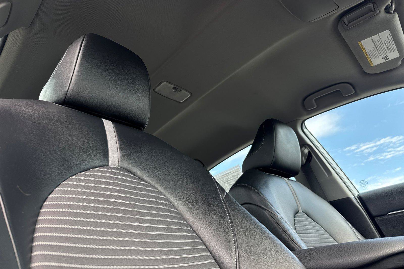 Used 2024 Toyota Camry SE w/ Convenience Package FWD image 19