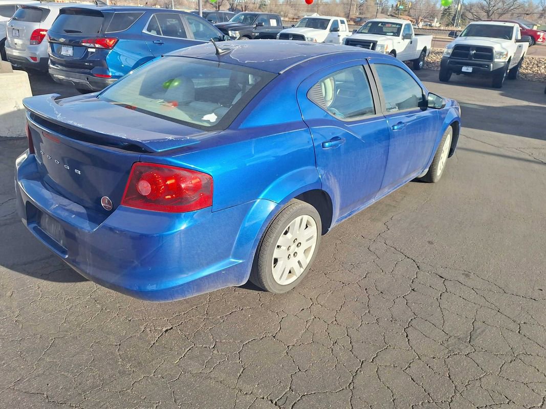 Used 2012 Dodge Avenger SE image 5