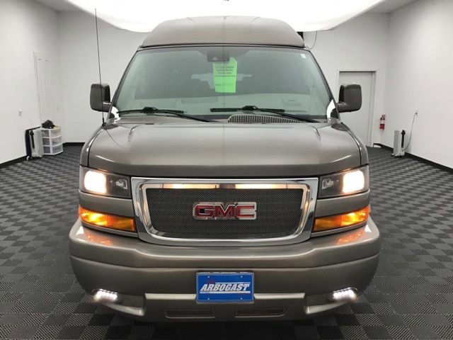 Used 2019 GMC Savana 2500 Extended w/ Enhanced Convenience Package image 14