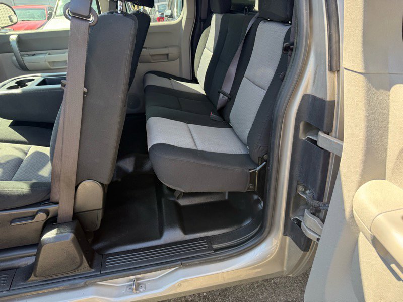 Used 2008 Chevrolet Silverado 1500 W/T image 12