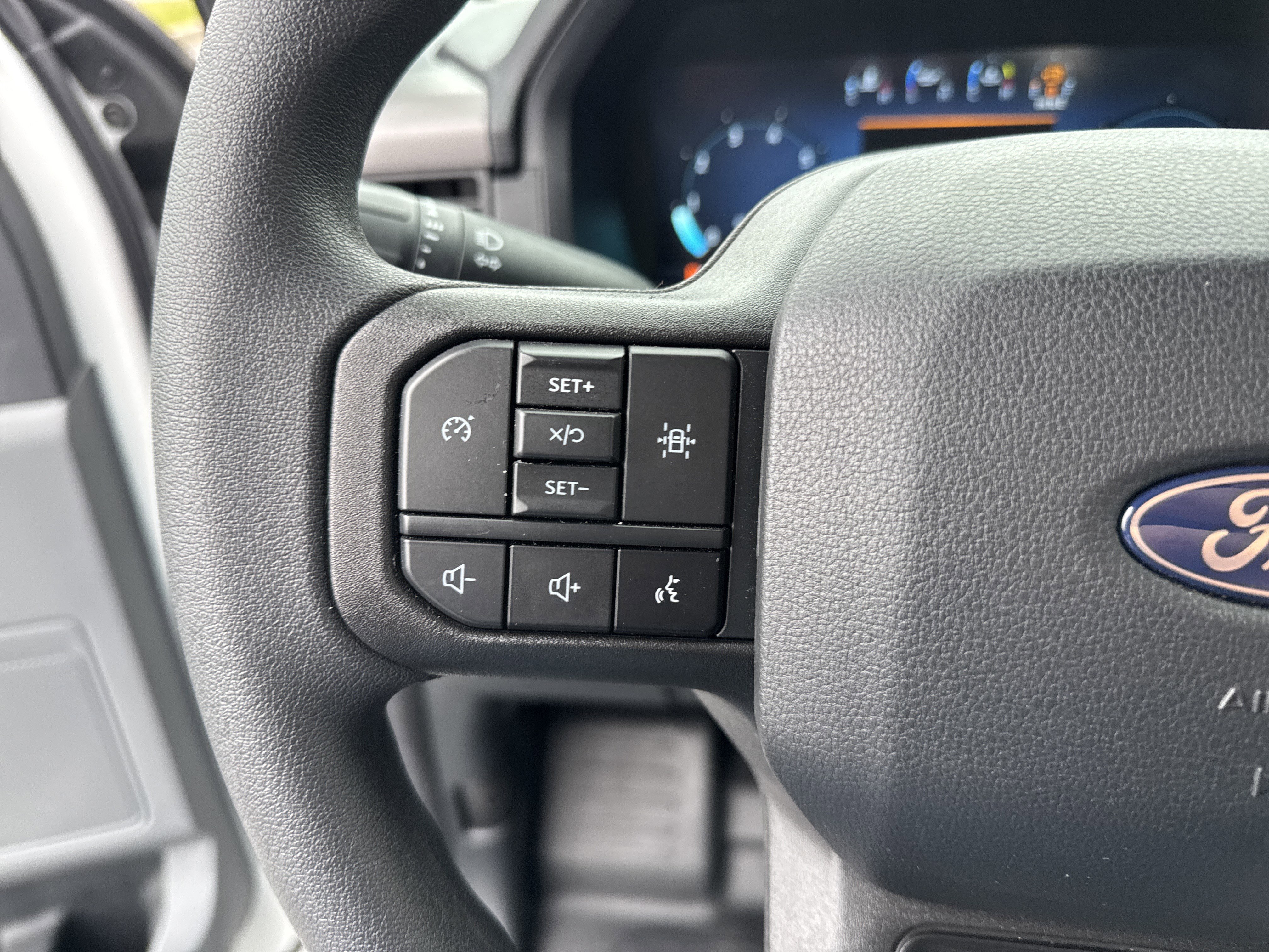 Used 2024 Ford F150 XL image 32