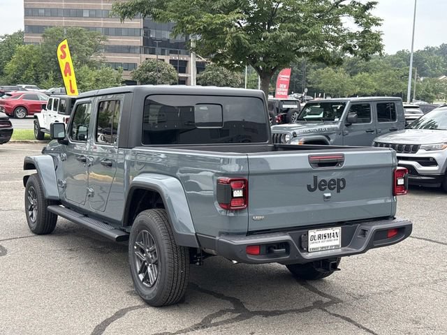 New 2026 Jeep Gladiator Sport AWD/4WD image 4