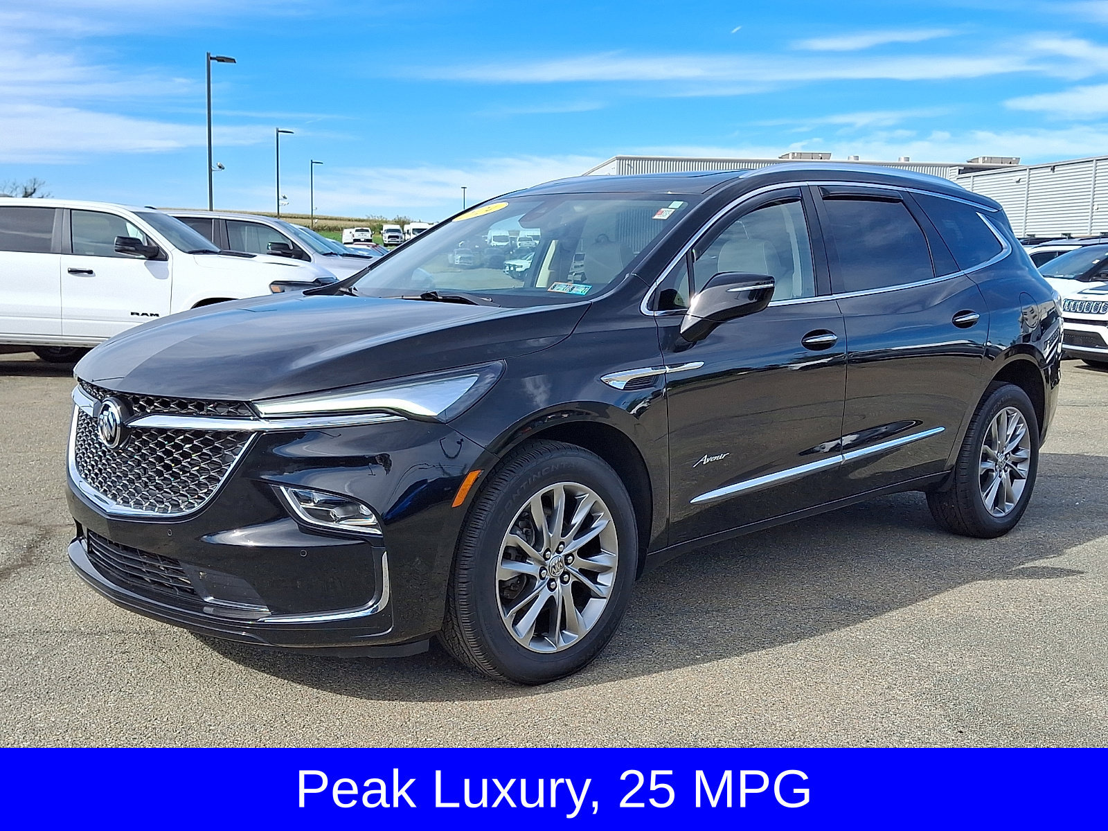 Used 2024 Buick Enclave Avenir w/ Avenir Technology Package AWD/4WD image 3