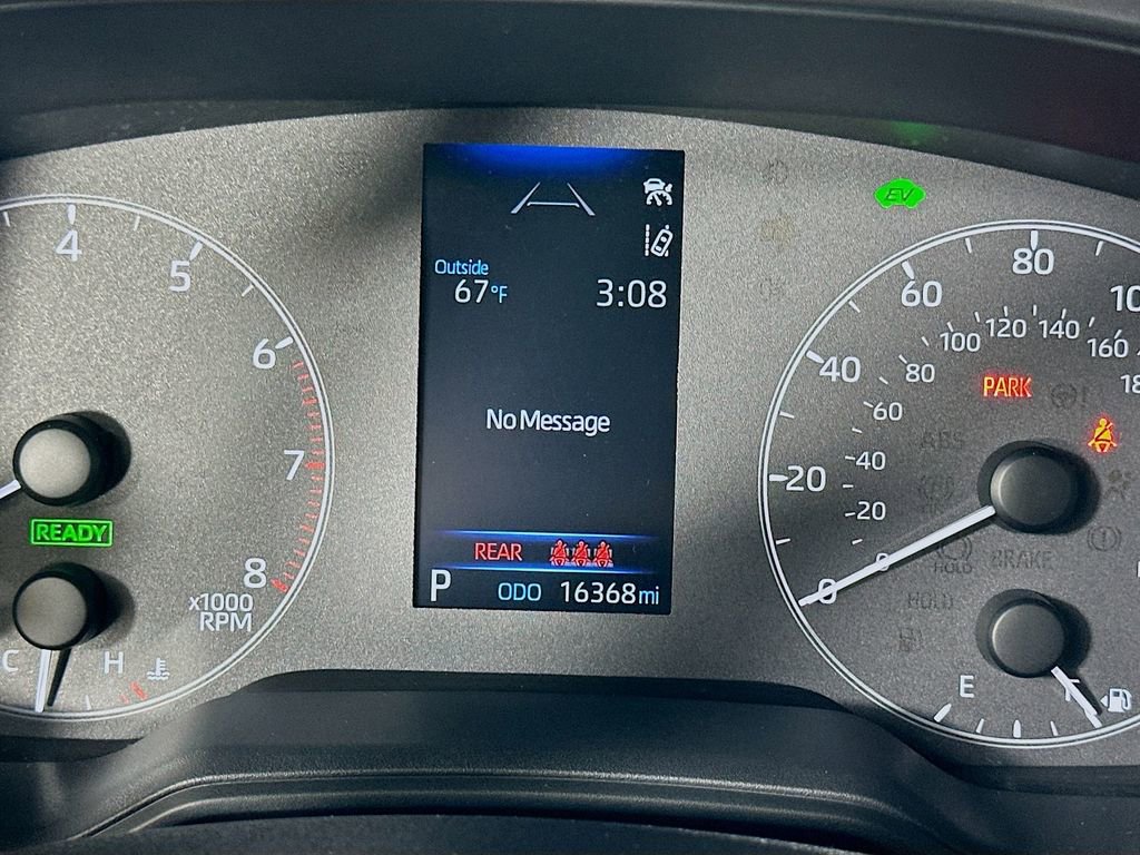 Used 2024 Toyota Corolla Cross SE image 12