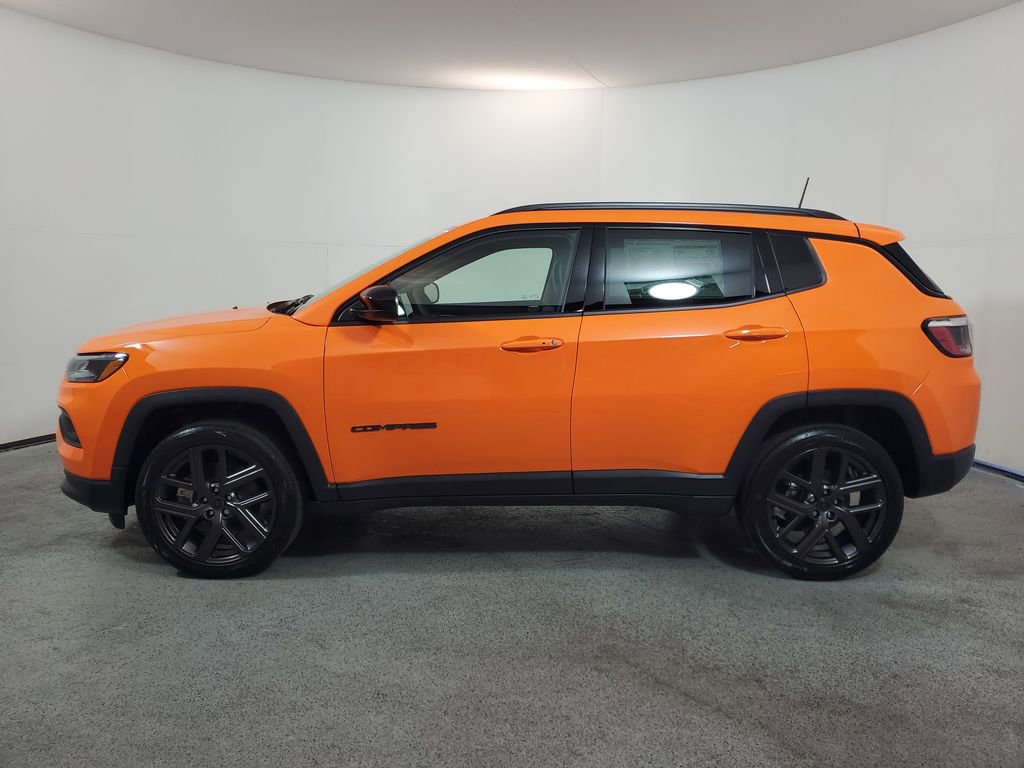 New 2026 Jeep Compass Latitude w/ Sun and Sound Group image 4
