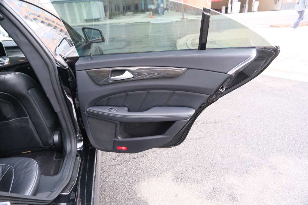 Used 2018 Mercedes-Benz CLS 550 4MATIC image 26