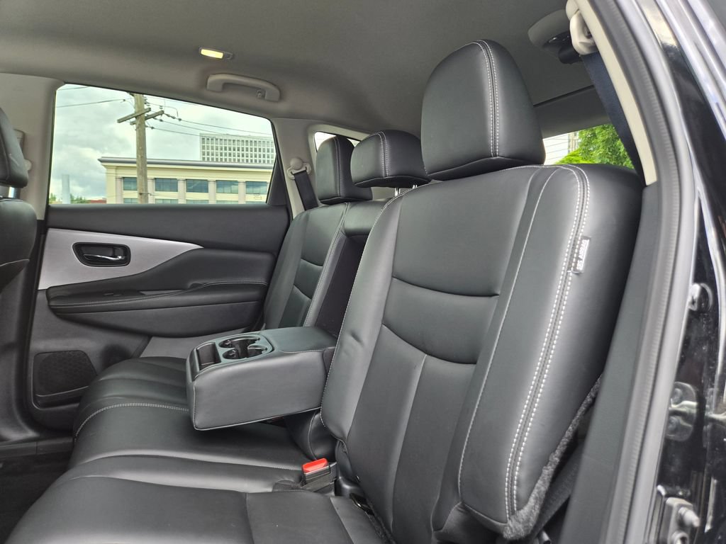 Used 2023 Nissan Murano SV w/ SV Midnight Edition Package AWD/4WD image 17