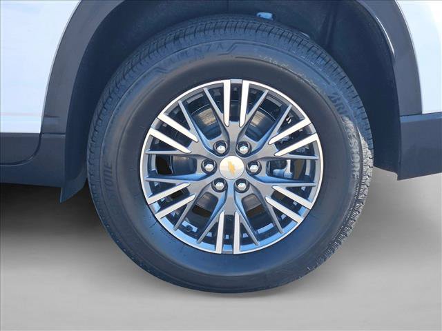 New 2026 Chevrolet Traverse LT w/ Driver Confidence Package FWD image 10