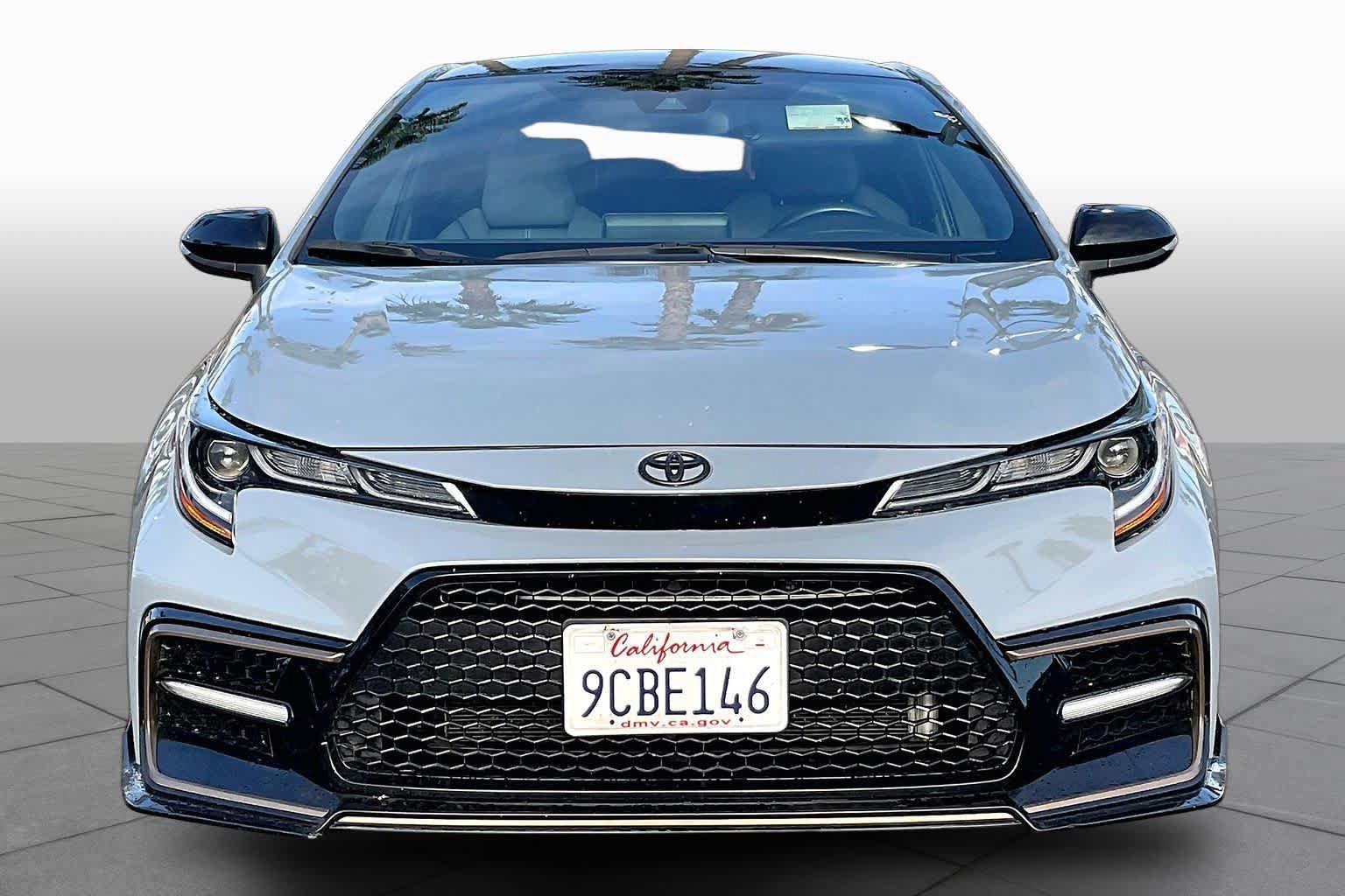 Used 2022 Toyota Corolla SE w/ Carpet Mat Package (TMS) FWD image 3