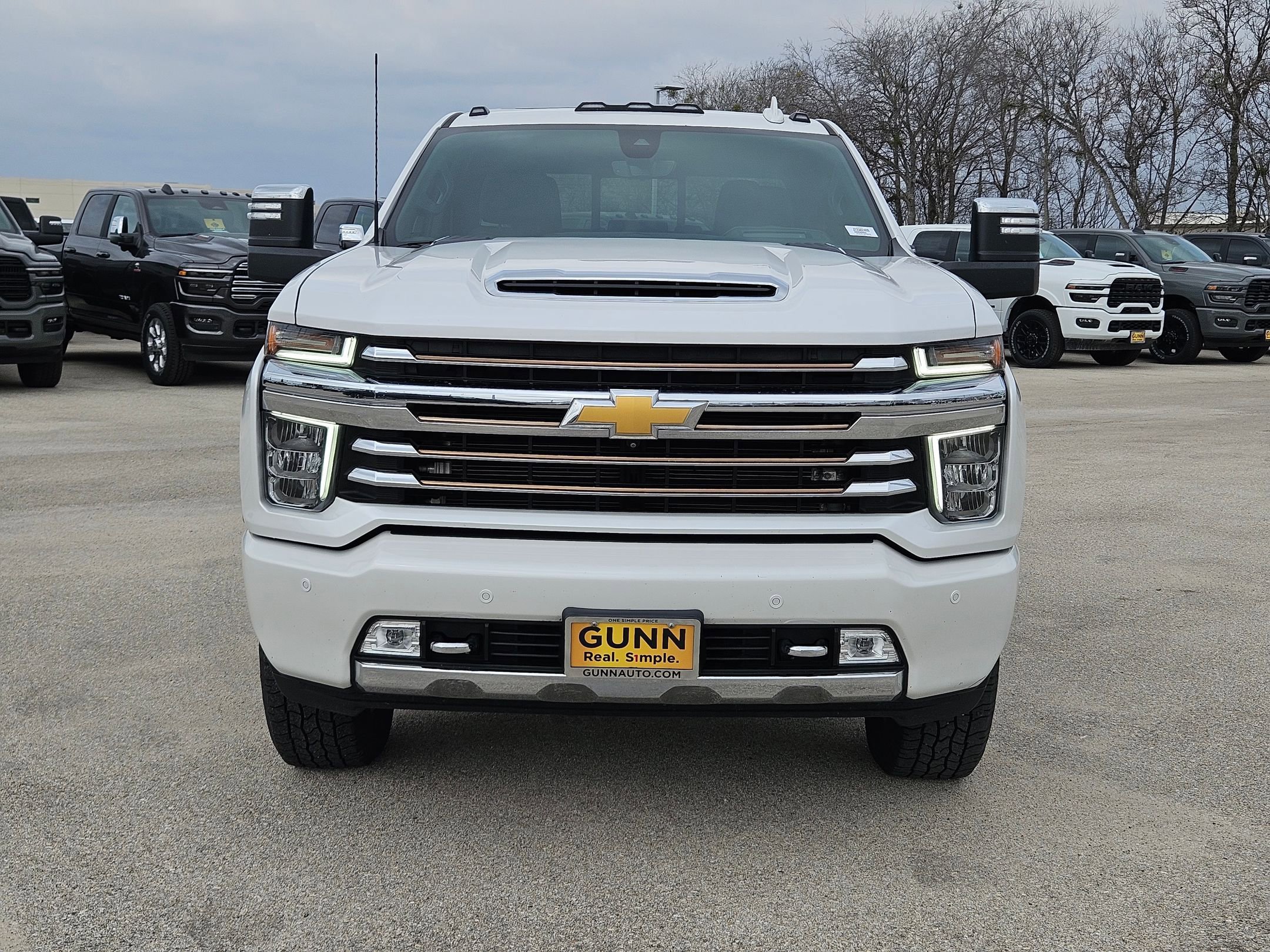 Used 2022 Chevrolet Silverado 3500 High Country w/ Z71 Off-Road Package image 8