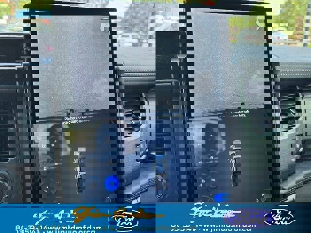 New 2025 Ford F150 Lightning Flash image 25