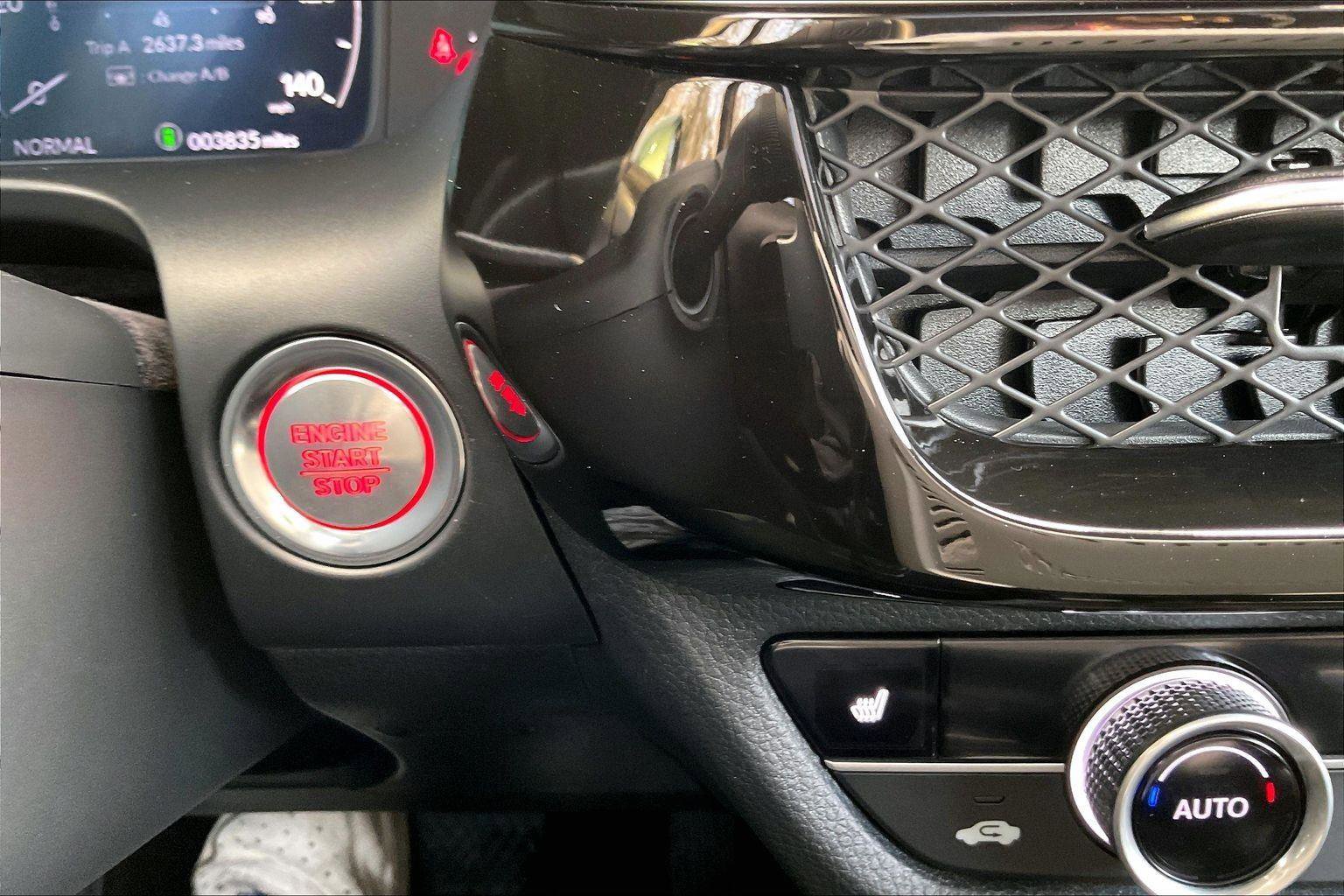 Certified 2025 Acura ADX FWD image 24