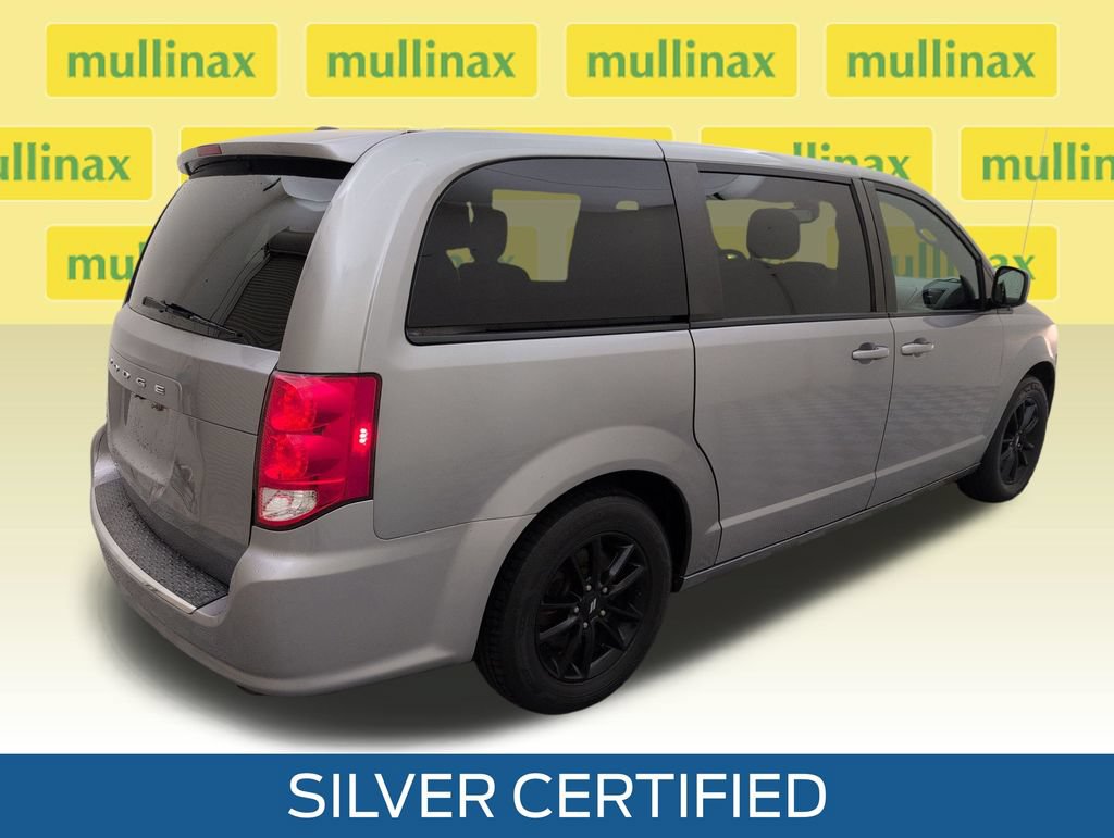 Used 2020 Dodge Grand Caravan GT FWD image 3
